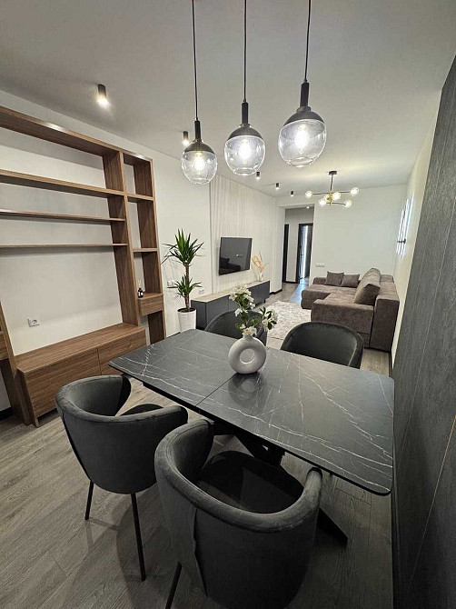 Продаж 2к квартира в Центрі, МІстечко Центральне Івано-Франківськ - зображення 1