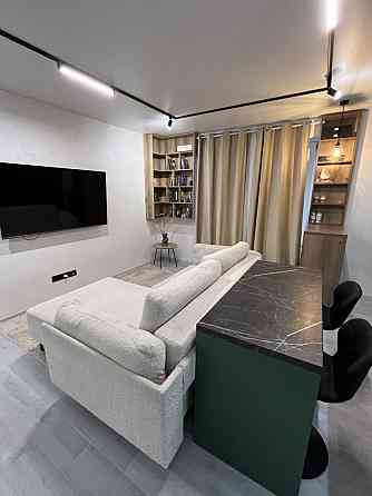 Продаж! Стильна та комфортна 2к квартира в престижному ЖК + Тераса Ивано-Франковск