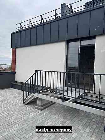 Продаж 4кім. квартири в двох рівнях з терасою на даху площею 171,1 м2 Львов