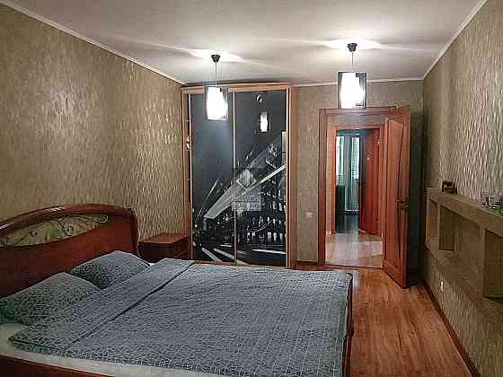 Продам 3-кімнатну квартиру в Шевченківському районі, вул. Сікорського Запорожье