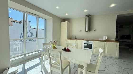 Продається світла та сучасна квартира в новобудові Ивано-Франковск