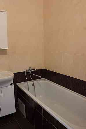 Зарічанська Коледж Новобудова з великим ліжком Котел Хмельницкий