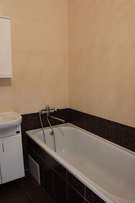 Зарічанська Коледж Новобудова з великим ліжком Котел Хмельницкий - изображение 5