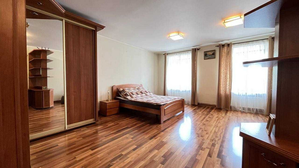 Оренда 2-кім. квартири в центрі на вул. Підвальна Львов - изображение 1