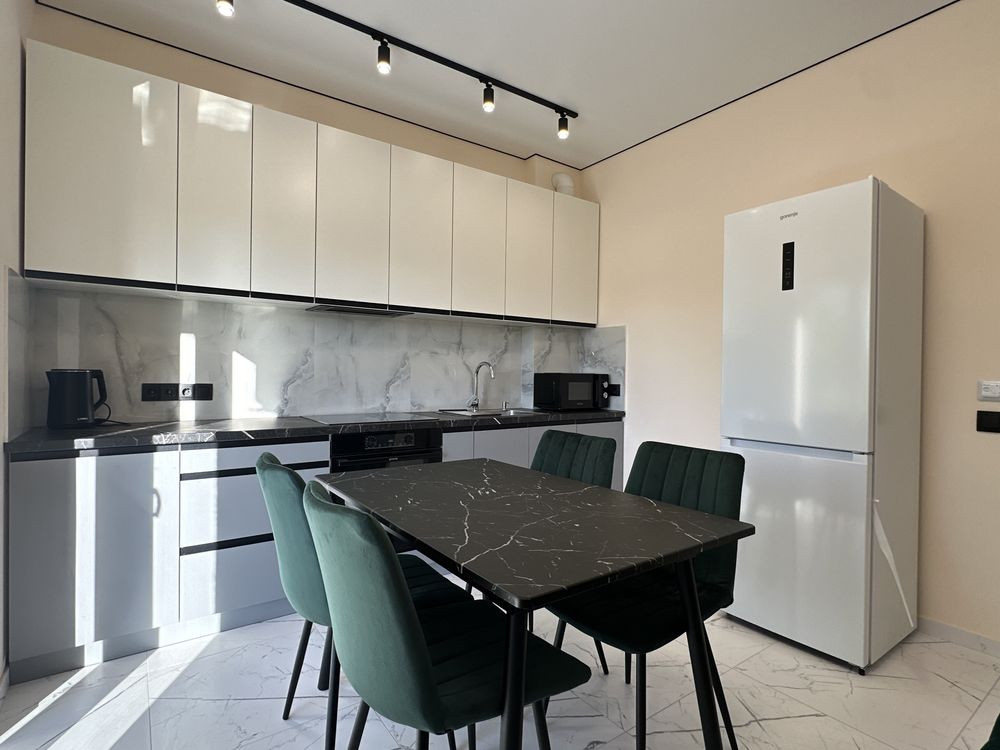 Оренда шикарної 1.5кімнат в центрі Ужгород - зображення 2