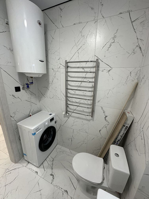 Оренда шикарної 1.5кімнат в центрі Ужгород - зображення 7