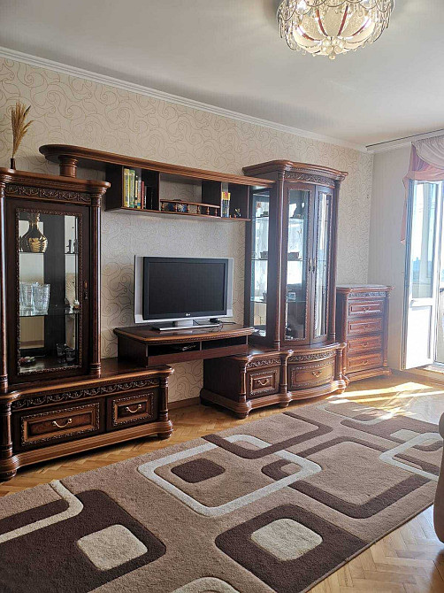 Аренда 2к квартиры возле МЕТРО Левобережная, ул.Никольско-Слободская 6 Киев - изображение 3