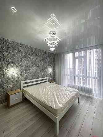 Стильна та затишна квартира в ЖК «Сучасний квартал» Киев