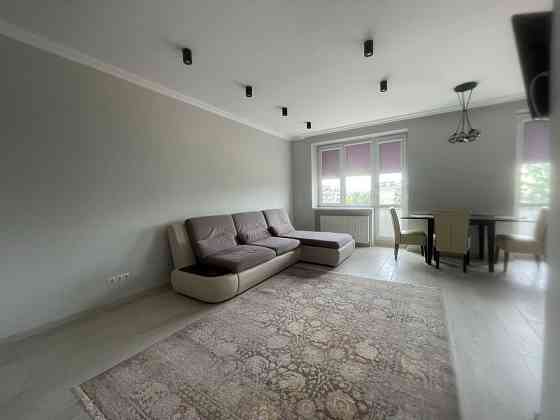 Продається квартира 3-кімнати Ужгород