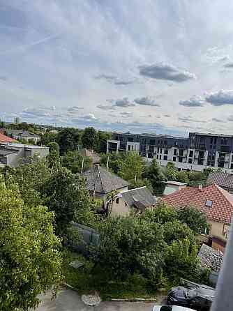 Продається квартира 3-кімнати Ужгород