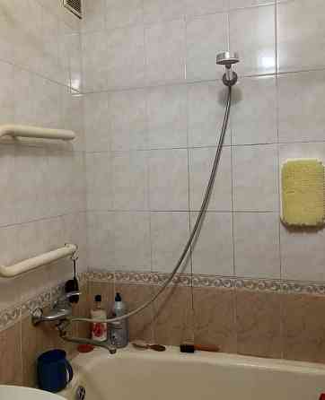 Продам 2 комн кв 55 м2 общая  ул 92 Бригады метро Индустриальная OA Харків