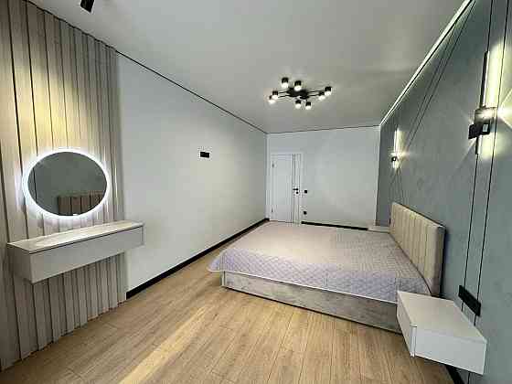 Продам стильну, з якісним ремонтом велику 1 кімнатну квартиру в центрі Ивано-Франковск