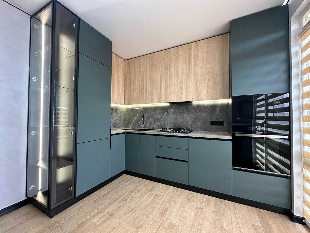 Продам стильну, з якісним ремонтом велику 1 кімнатну квартиру в центрі Івано-Франківськ - зображення 8