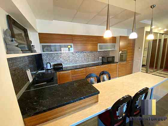 Продам 3 кімнатну квартиру ЖК Кіровський Дніпро Днепр