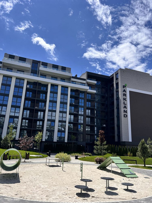 Продам власну квартиру в ЖК Parkland з розвиненой  інфрастуктурою Ужгород - зображення 2