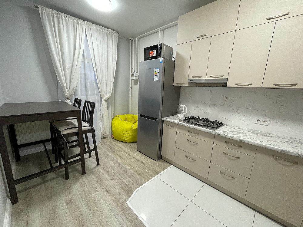 Продаж однокімнатної квартири з ремонтом в ЖК Парк Таун, ліс, сосни Гостомель - изображение 3