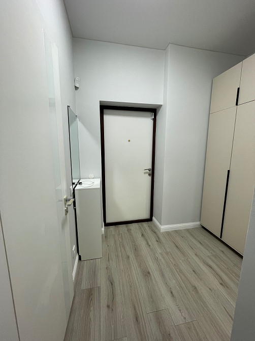 Продаж однокімнатної квартири з ремонтом в ЖК Парк Таун, ліс, сосни Гостомель - изображение 2