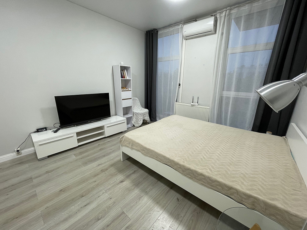 Продаж однокімнатної квартири з ремонтом в ЖК Парк Таун, ліс, сосни Гостомель - изображение 6