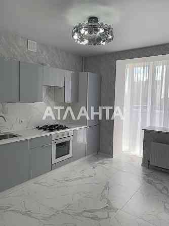 1 комнатная квартира с ремонтом в кирпичном доме на Сахарова Одеса