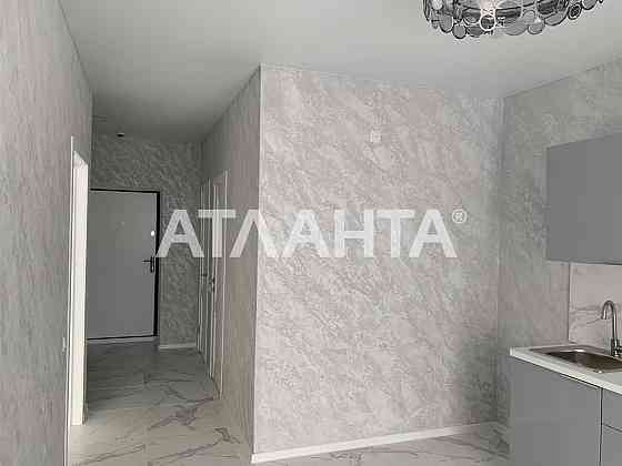 1 комнатная квартира с ремонтом в кирпичном доме на Сахарова Одеса