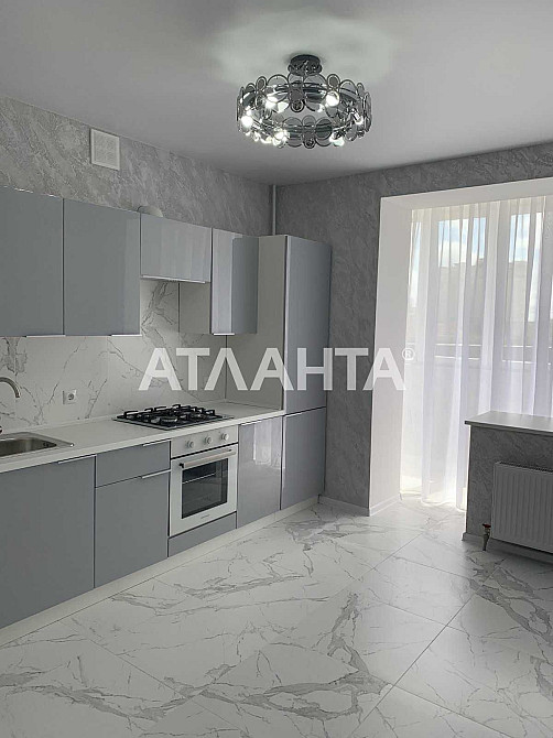 1 комнатная квартира с ремонтом в кирпичном доме на Сахарова Одеса - зображення 2