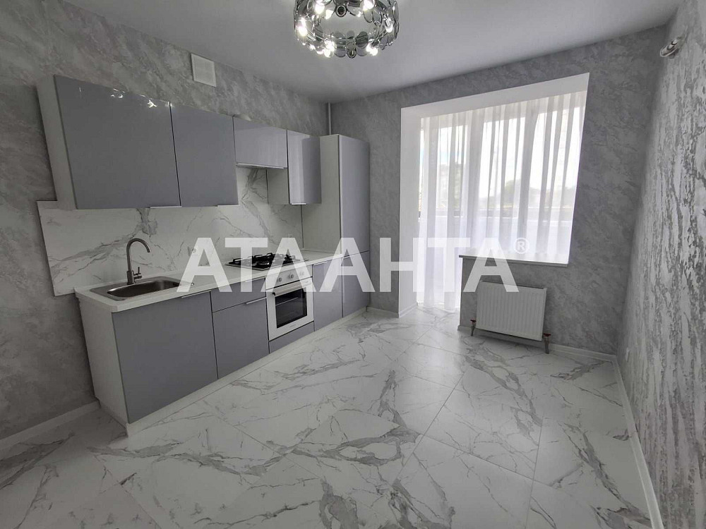 1 комнатная квартира с ремонтом в кирпичном доме на Сахарова Одеса - зображення 1