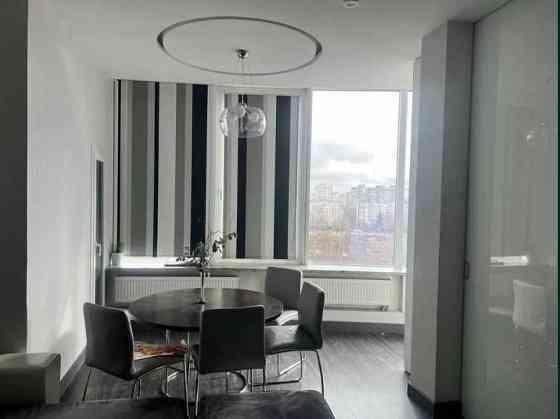 Большую элитную продам квартиру 72 м.кв. в бизнес класса ЖК Мир!SE Харків