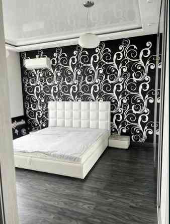 Большую элитную продам квартиру 72 м.кв. в бизнес класса ЖК Мир!SE Харків