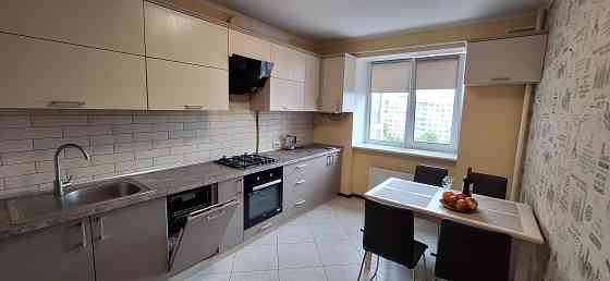 РЕАЛЬНА 1кім  НОВОБУД  в. Кульпарківська (ЖК ФАМІЛІЯ)  пл 52м, ВІЛЬНА Львов