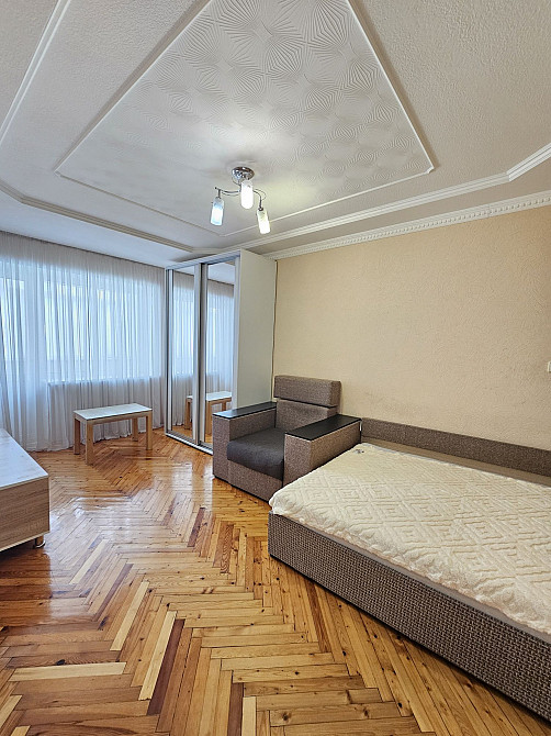 Здам 1-кімнатну квартиру, з ремонтом, меблями і технікою  - photo 1