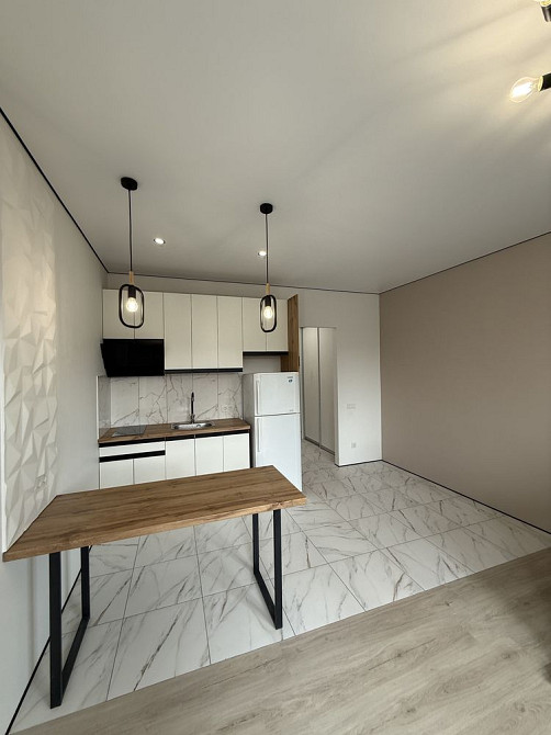 Квартира в молодості, подушки, полотенця, посуд, все є, трохи торг Ирпень - изображение 3