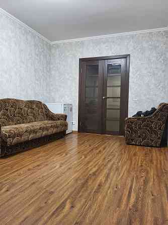 Продам  3-х кімнатну квартиру на Ювілейному. Власник. Ровно