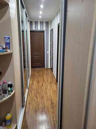 Продам  3-х кімнатну квартиру на Ювілейному. Власник. Ровно