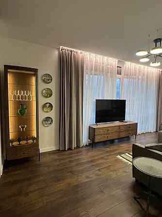 Оренда пентхауса з терасою та паркінгом | AVALON Чорновола Львов