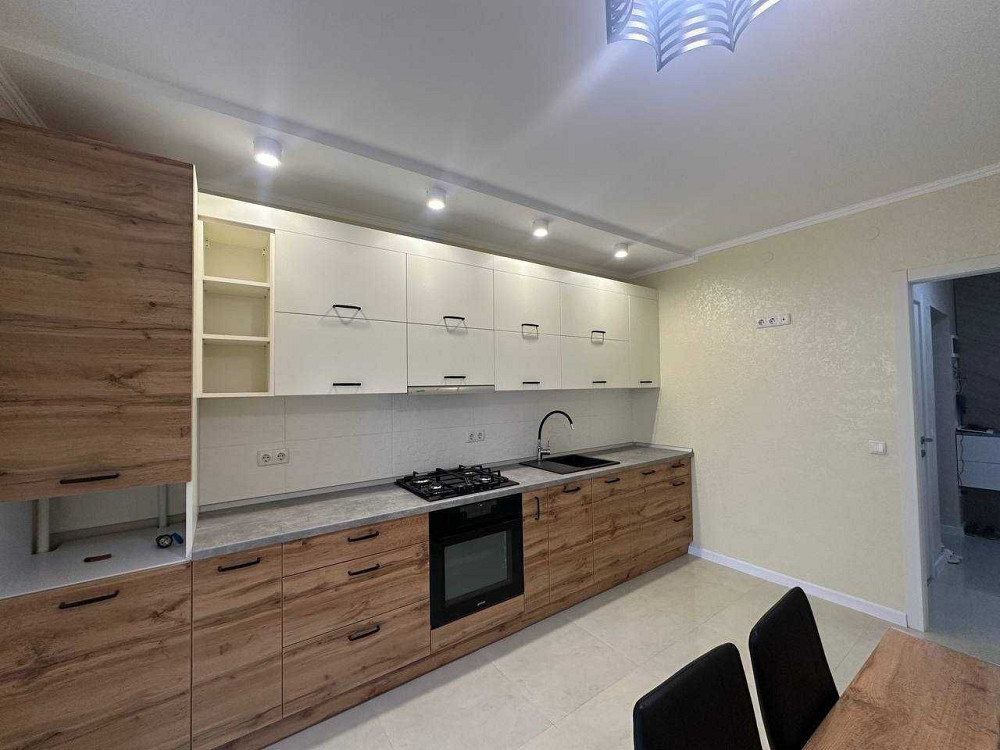 2-к. квартира з лоджією, і/о та дизайнерським ремонтом в ЖК Соборне Ивано-Франковск - изображение 3