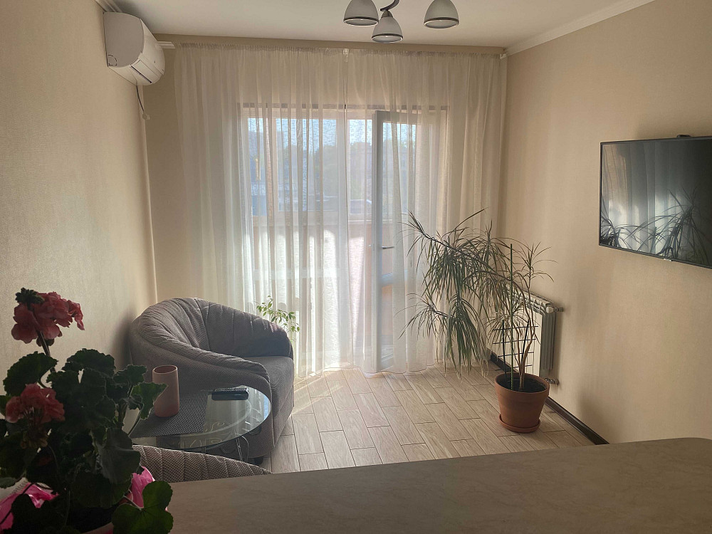 оренда 2 кім , центр, вільна Рівне - зображення 1