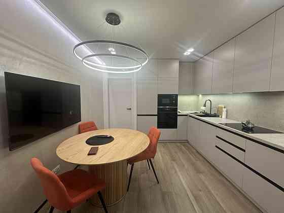 Оренда неймовірної квартири в новобудові по вул Шевченка Львов