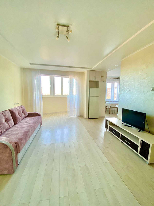 Здам 1к.кв із сучасним ремонтом в р-ні ТРЦ "Новус" - "Чайка" Ровно - изображение 1