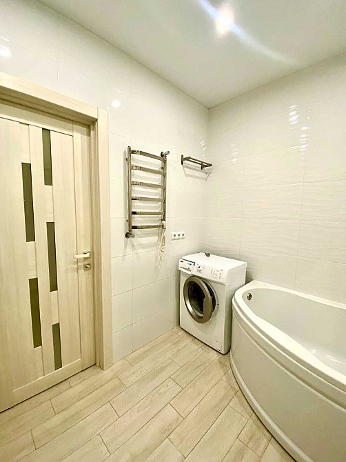 Здам 1к.кв із сучасним ремонтом в р-ні ТРЦ "Новус" - "Чайка" Ровно - изображение 5