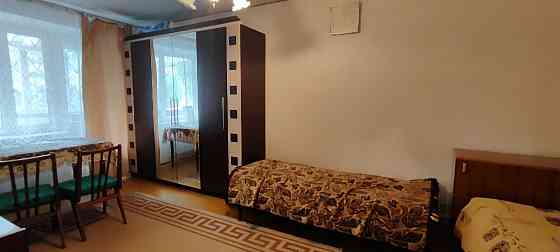 Трикімнатна квартира з автономним опаленням.Кімнати роздільні. Житомир