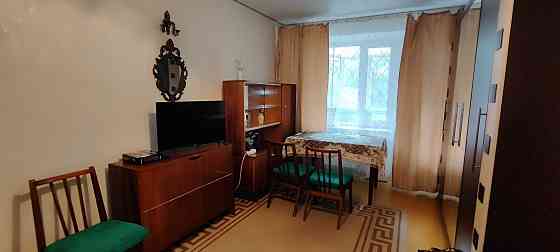 Трикімнатна квартира з автономним опаленням.Кімнати роздільні. Житомир
