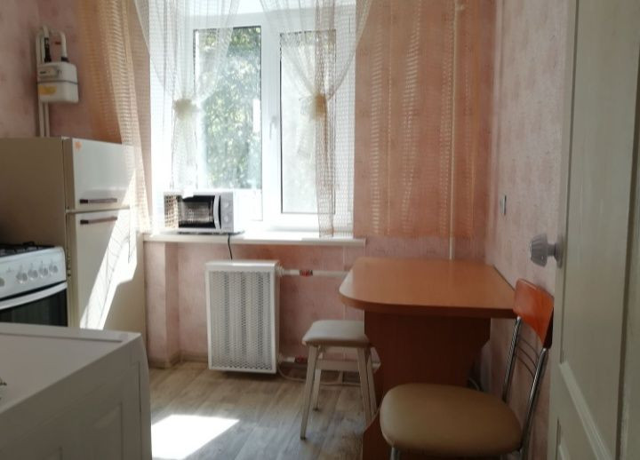 Файна, недорога однокімнатна квартира. Центр міста Запоріжжя - зображення 1