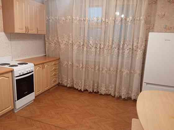 Довгострокова оренда однокімнатної квартири по вул. Лариса Руденко Киев