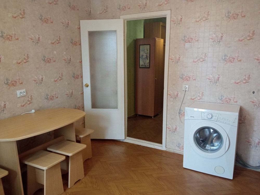 Довгострокова оренда однокімнатної квартири по вул. Лариса Руденко Киев - изображение 2