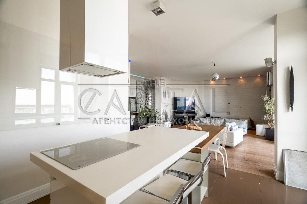 Аренда 3к квартиры, ул. Соломенская, Соломенка Киев - изображение 4