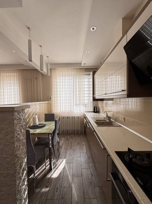 Оренда дворівневої 2-х кімнатної квартири. ЖК Сакура Ужгород - зображення 2