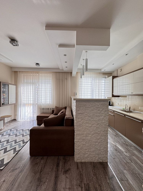 Оренда дворівневої 2-х кімнатної квартири. ЖК Сакура Ужгород - зображення 1