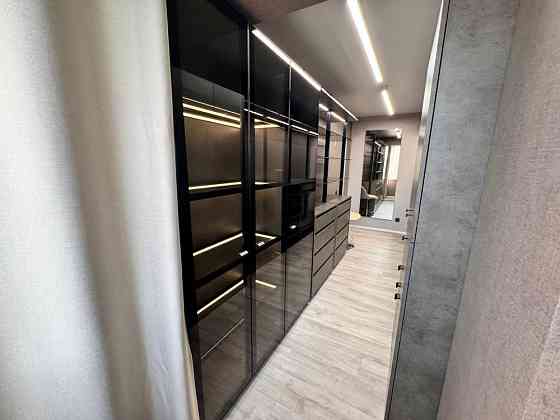 Сдам Люксовую 3ку на Дмитревской, Центр 5 минут пешком. 9/10 этажки. Харьков