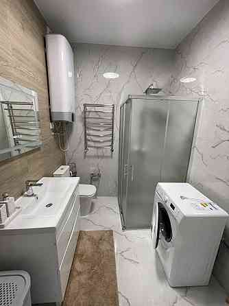 1-к «новобудова» біля Кварцу Черновцы