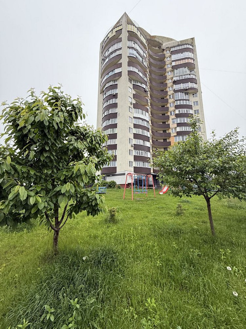 Оренда 3 кімнатної квартири Ровно - изображение 1